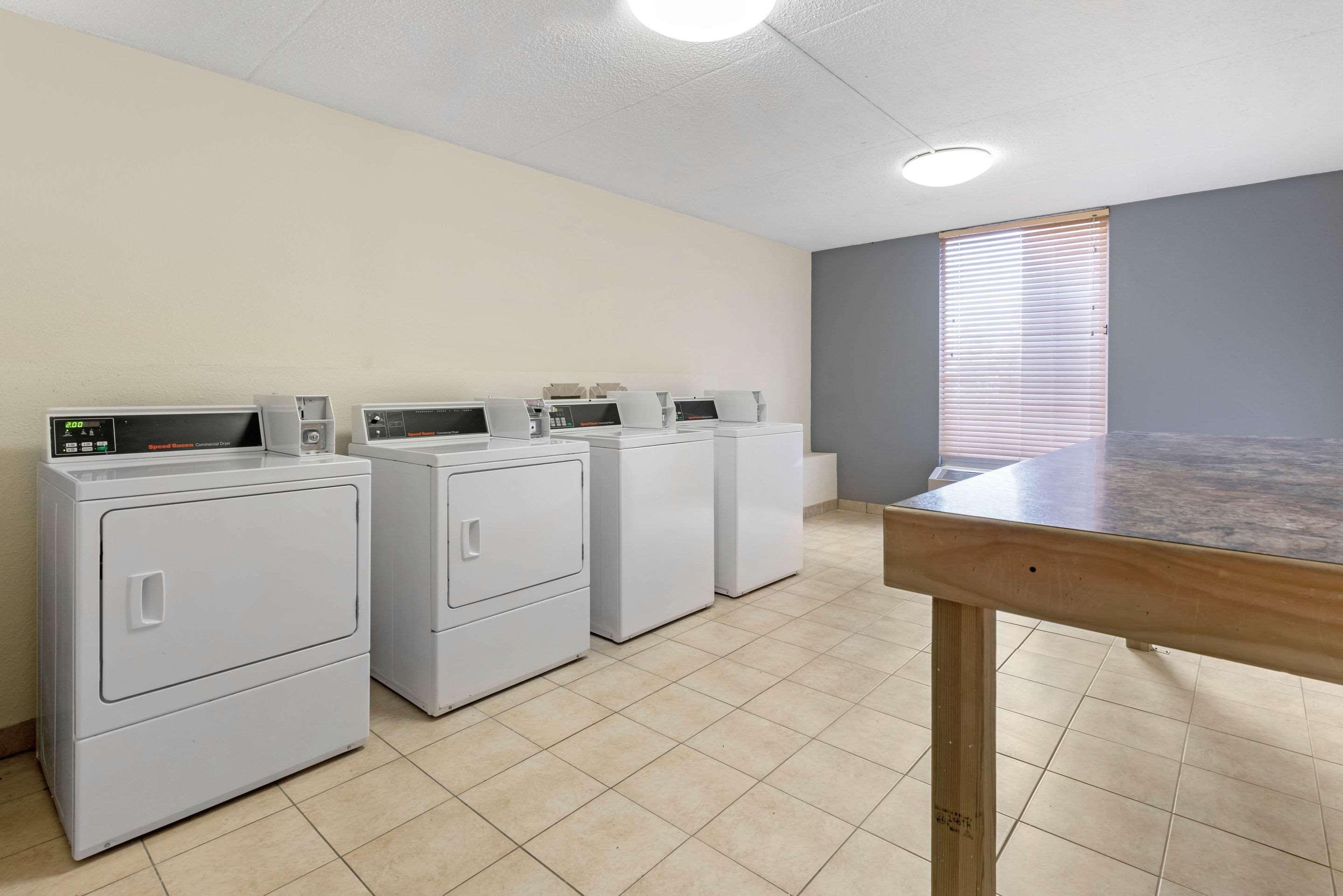 Quality Inn & Suites Lafayette I-65 Zewnętrze zdjęcie