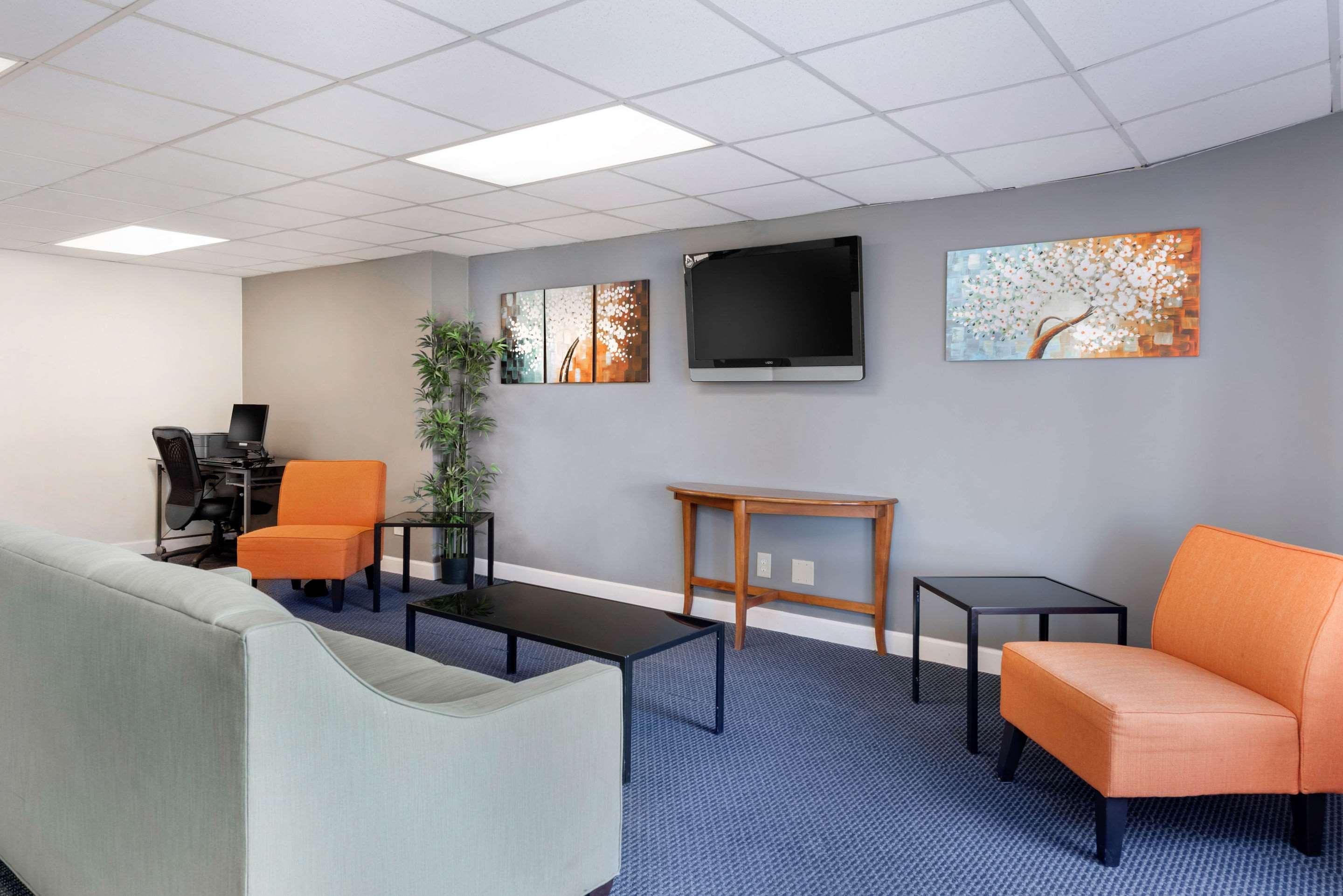 Quality Inn & Suites Lafayette I-65 Zewnętrze zdjęcie