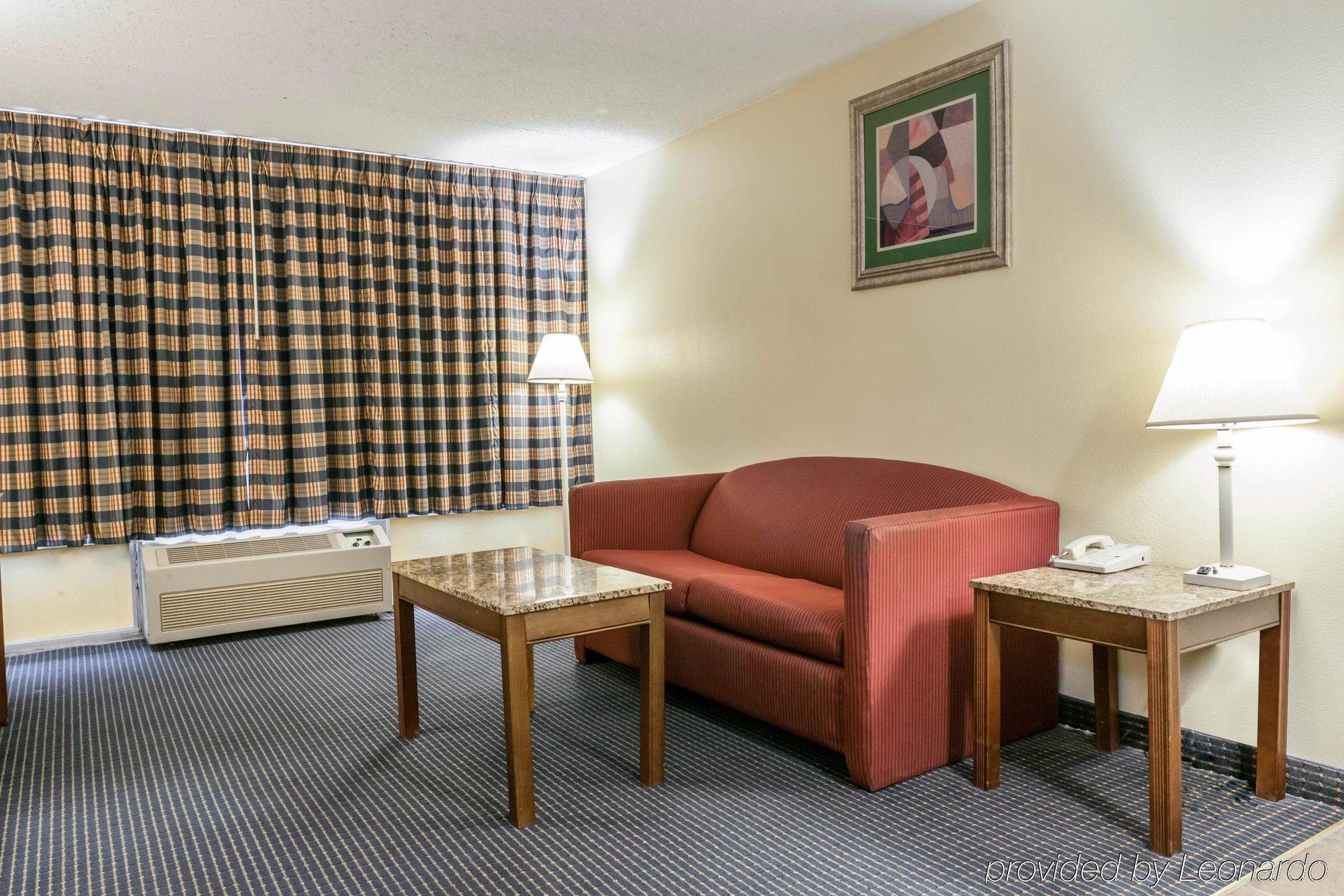 Quality Inn & Suites Lafayette I-65 Zewnętrze zdjęcie
