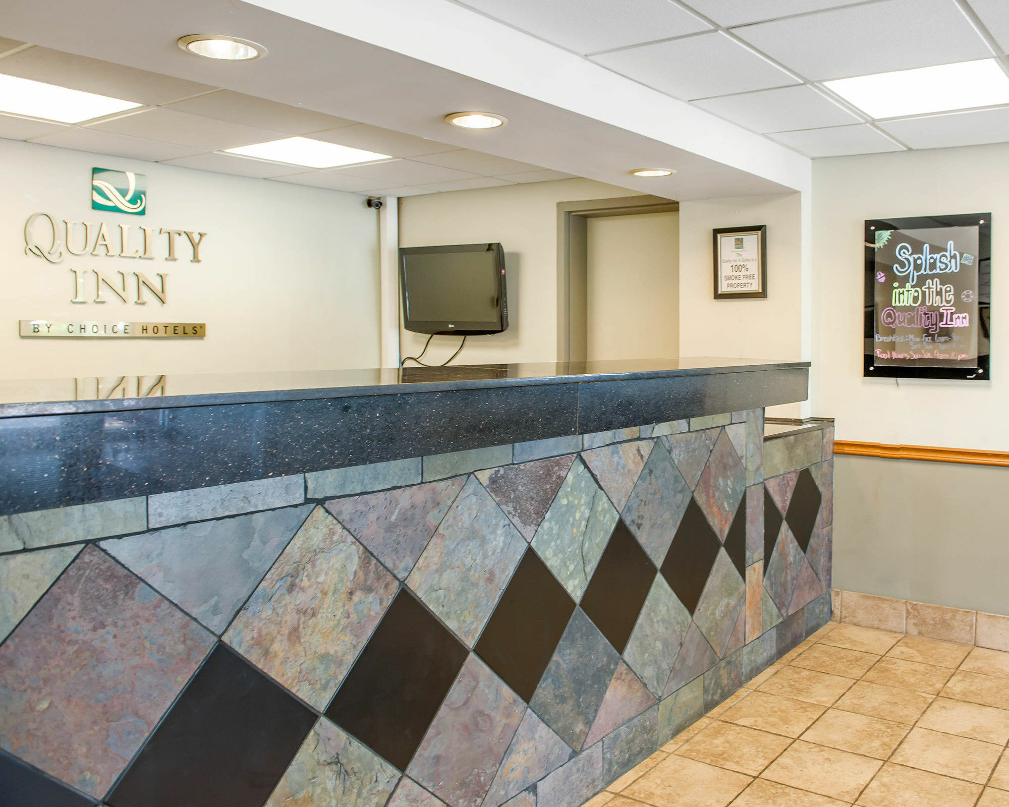 Quality Inn & Suites Lafayette I-65 Zewnętrze zdjęcie